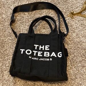 Marc Jacobs The Tote Bag Small